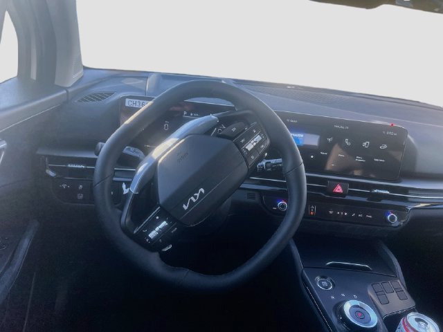 New 2027 Kia Sportage LX FWD image 20