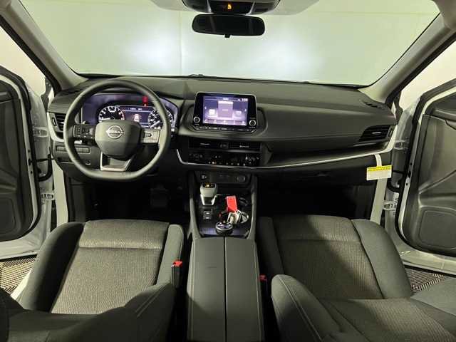 New 2026 Nissan Rogue SV image 7