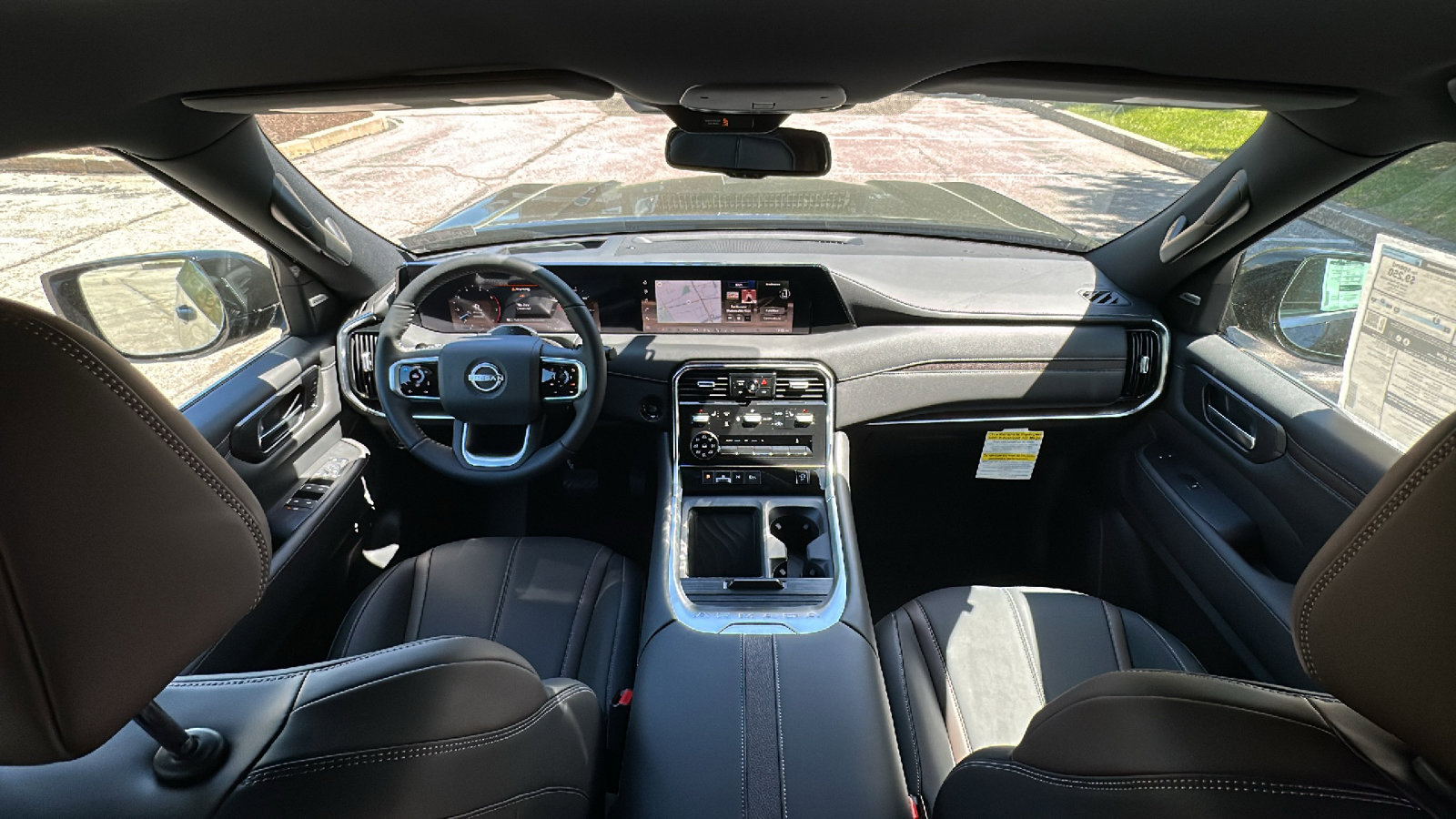 New 2025 Nissan Armada SL w/ Convenience Package image 16