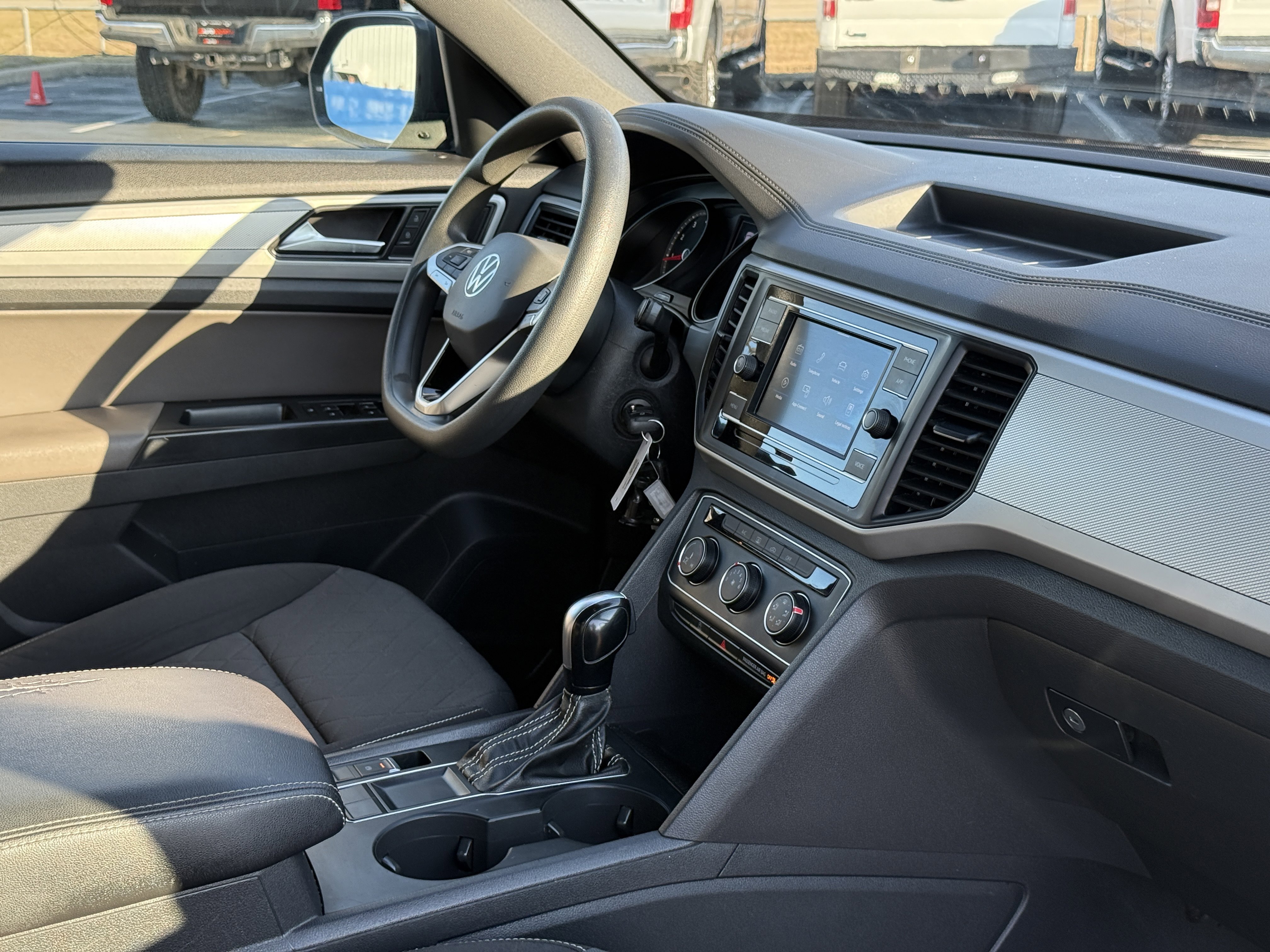 Used 2021 Volkswagen Atlas Cross Sport S FWD image 28