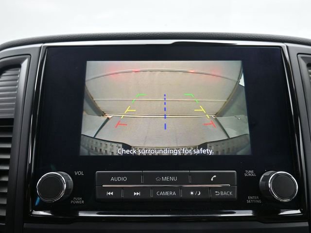 Used 2024 Nissan Titan SV w/ SV Convenience Package image 15