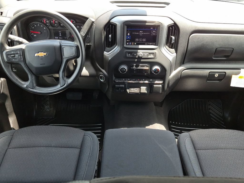 Used 2024 Chevrolet Silverado 2500 Custom w/ Custom Value Package AWD/4WD image 13