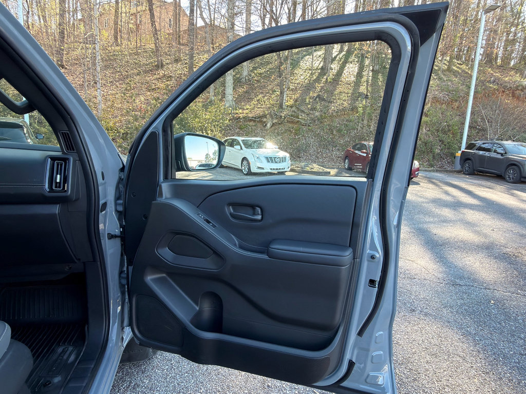 Certified 2026 Nissan Frontier SV w/ All-Weather Content Package image 21