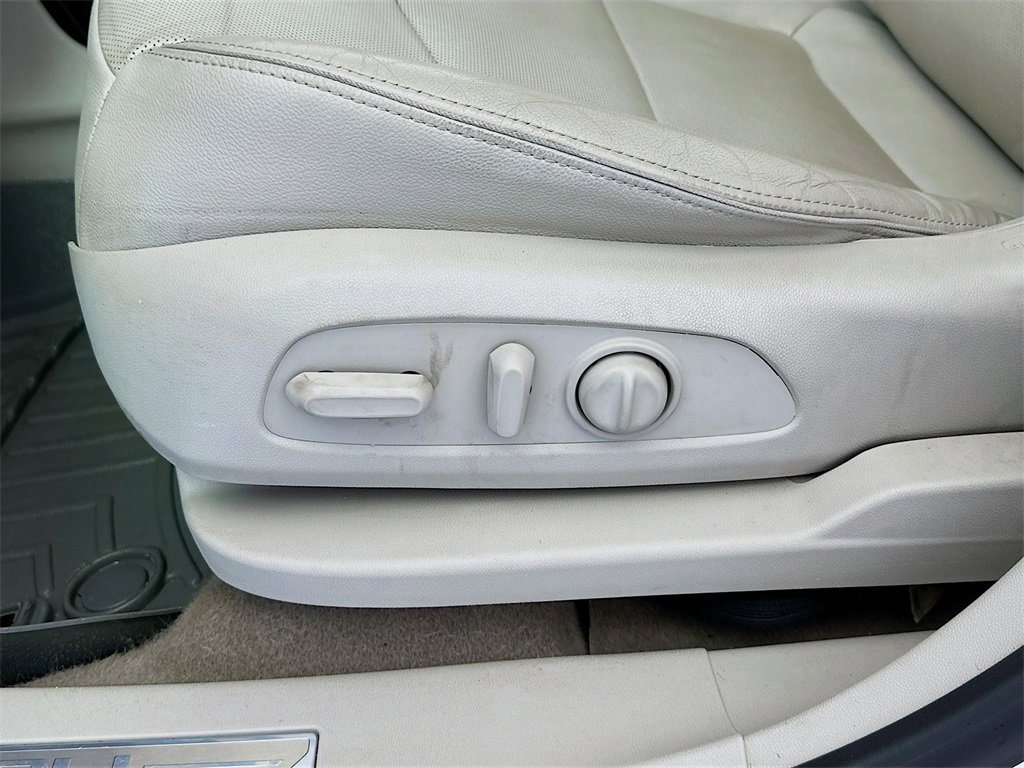 Used 2020 GMC Terrain Denali w/ Denali Premium Package image 19