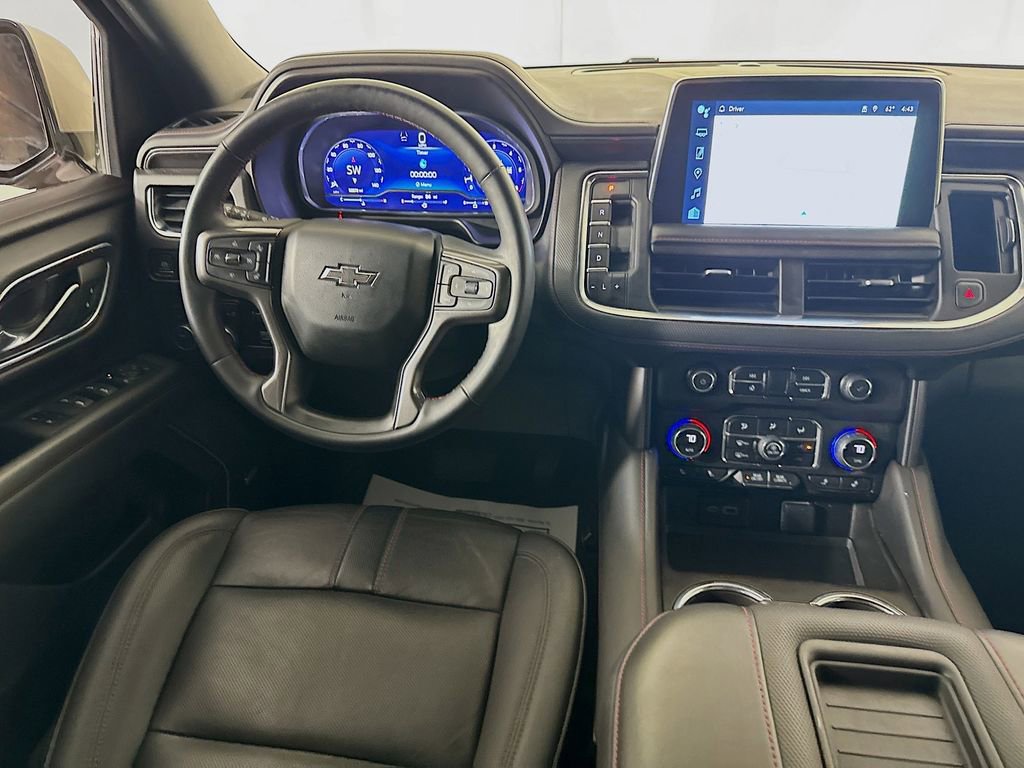 Used 2023 Chevrolet Suburban RST w/ Luxury Package image 25