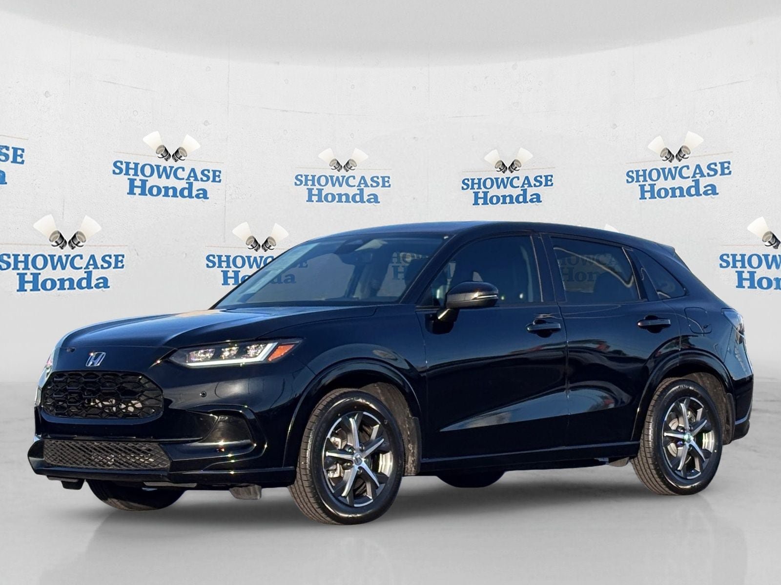 Certified 2024 Honda HR-V EX-L image 2
