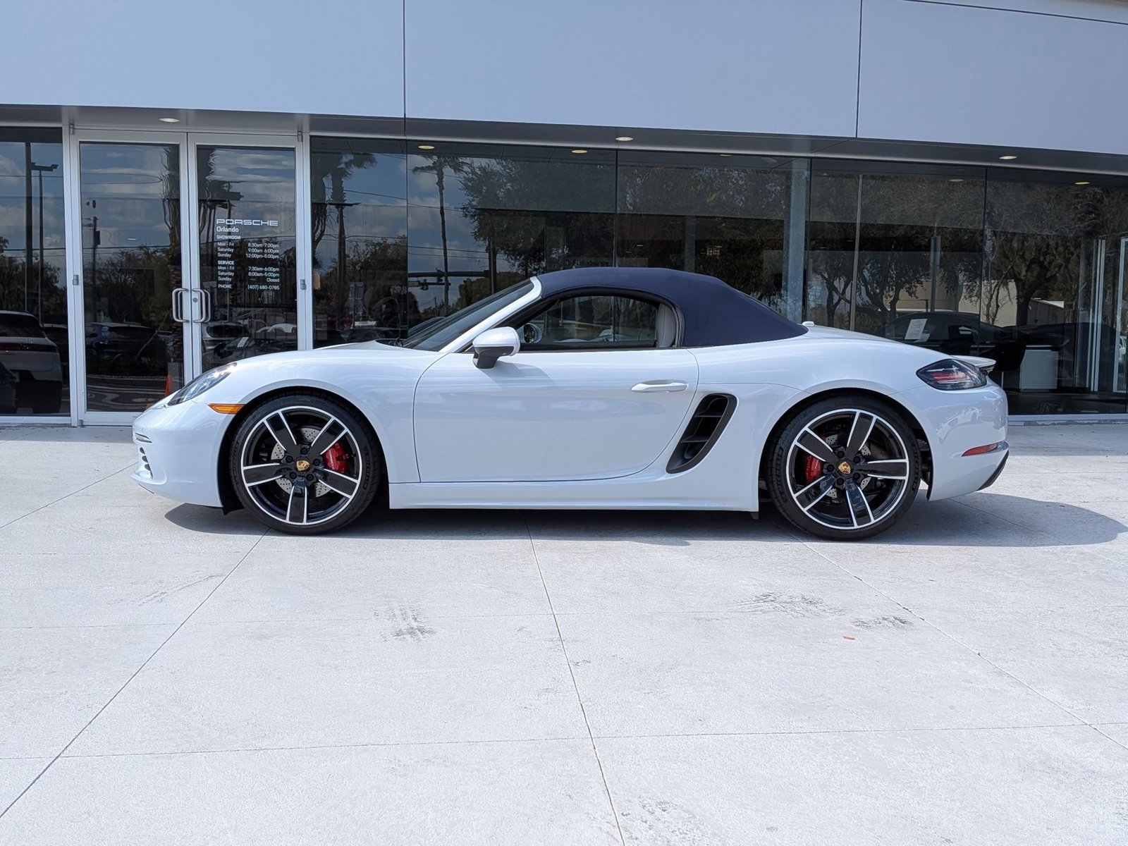 Certified 2024 Porsche 718 Boxster S image 2