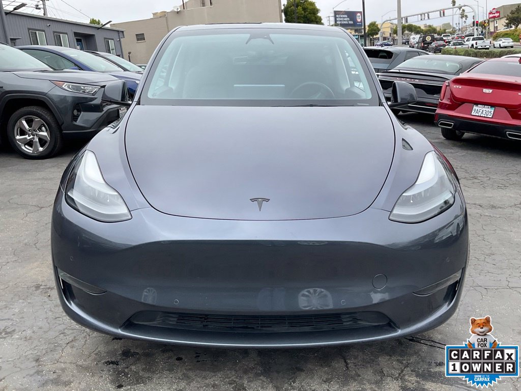 Used 2022 Tesla Model Y Performance AWD/4WD image 2