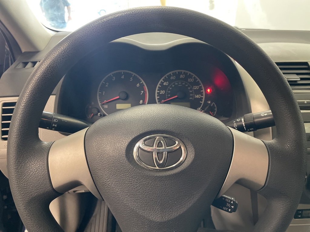 Used 2011 Toyota Corolla LE image 17