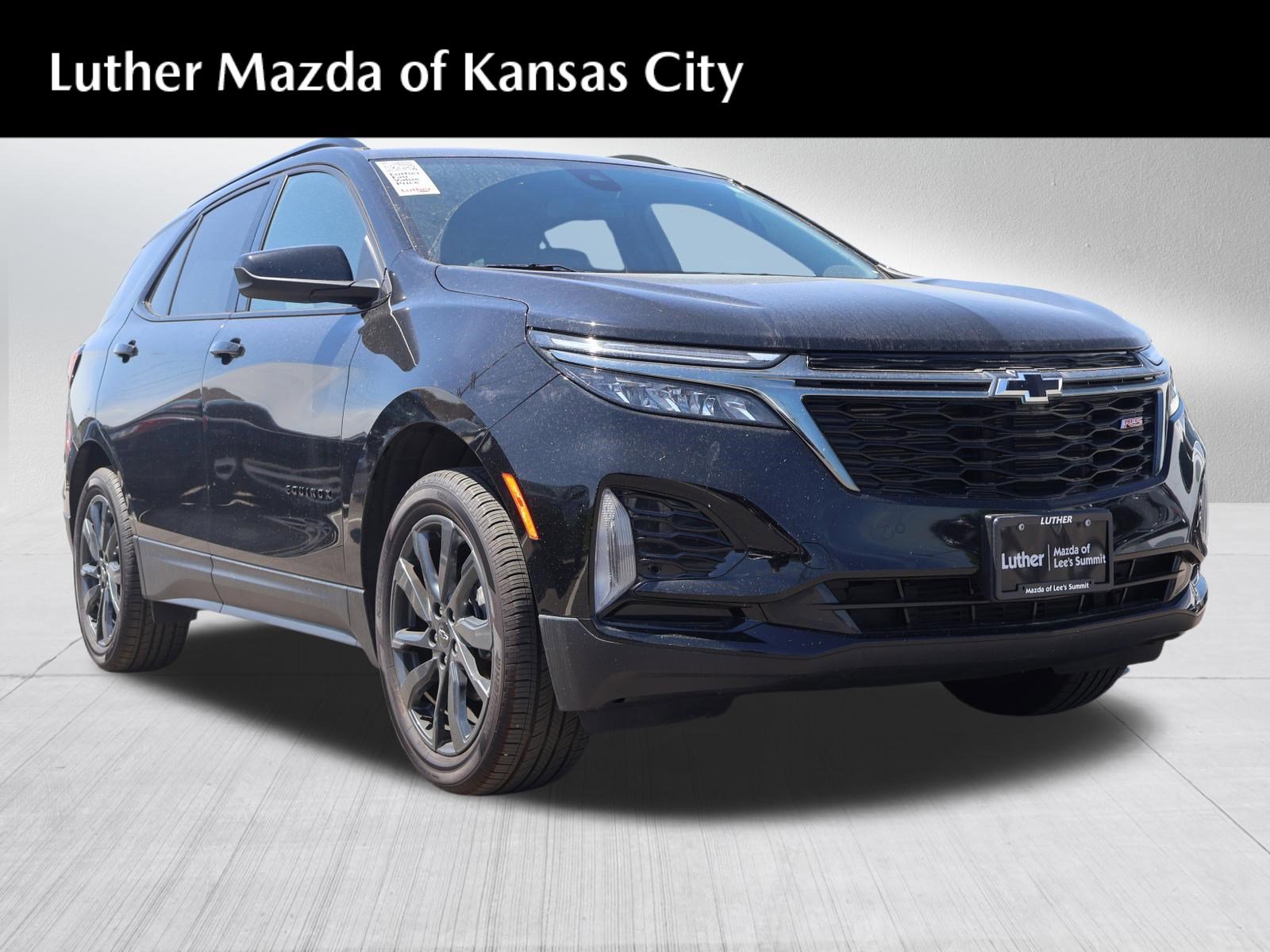 Used 2023 Chevrolet Equinox RS w/ LPO, Floor Liner Package AWD/4WD image 1