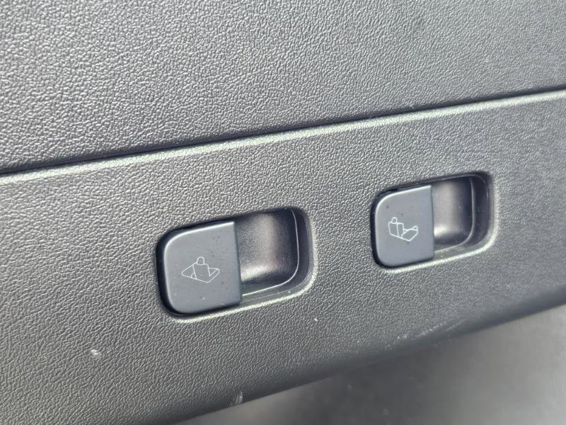 Used 2021 Tesla Model Y Long Range image 67