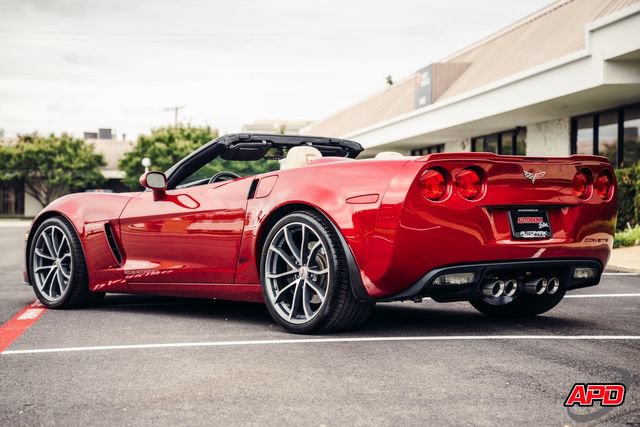 Used 2013 Chevrolet Corvette 427 w/ 1SB Preferred Equipment Group RWD image 8