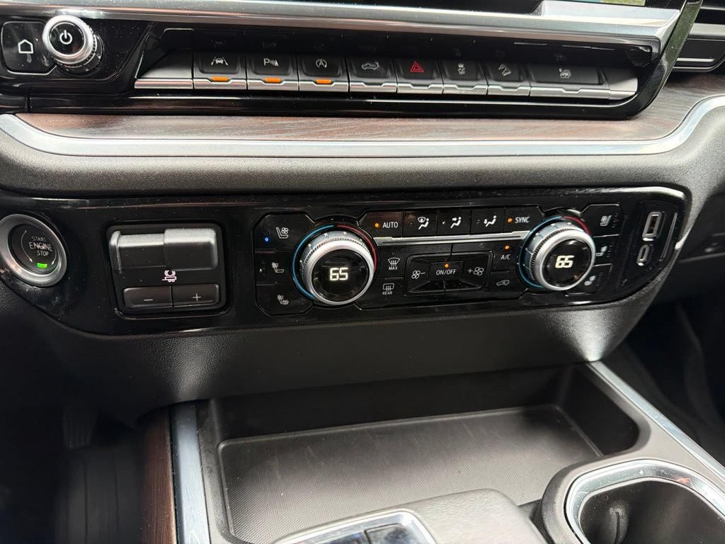 Certified 2022 GMC Sierra 1500 SLT w/ SLT Premium Plus Package AWD/4WD image 23