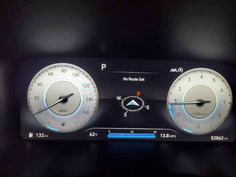 Used 2022 Hyundai Santa Fe Calligraphy image 23