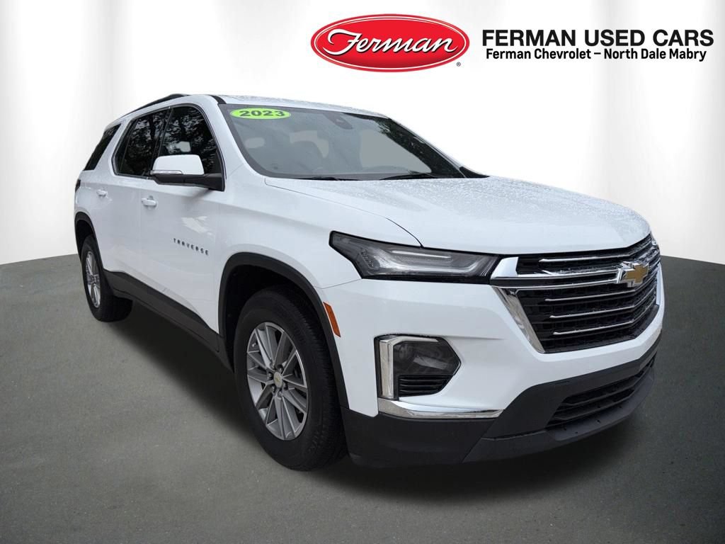 Used 2023 Chevrolet Traverse LT FWD image 1