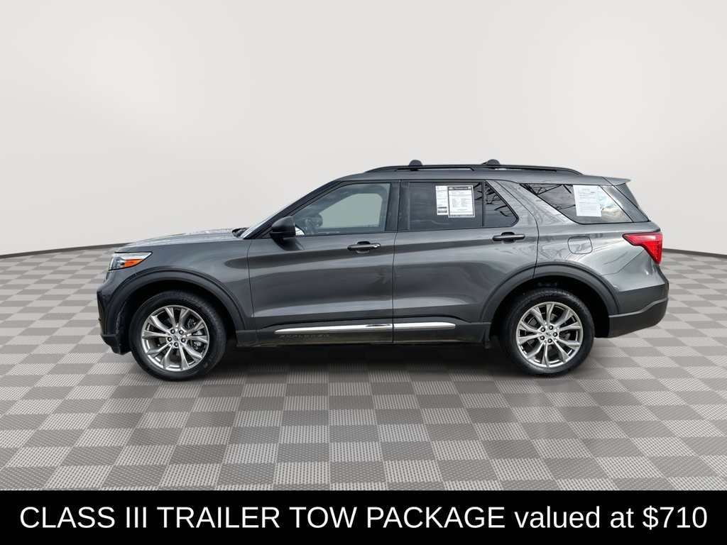 Used 2020 Ford Explorer XLT w/ Equipment Group 202A AWD/4WD image 8