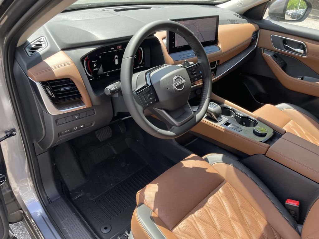 New 2026 Nissan Rogue Platinum AWD/4WD image 16