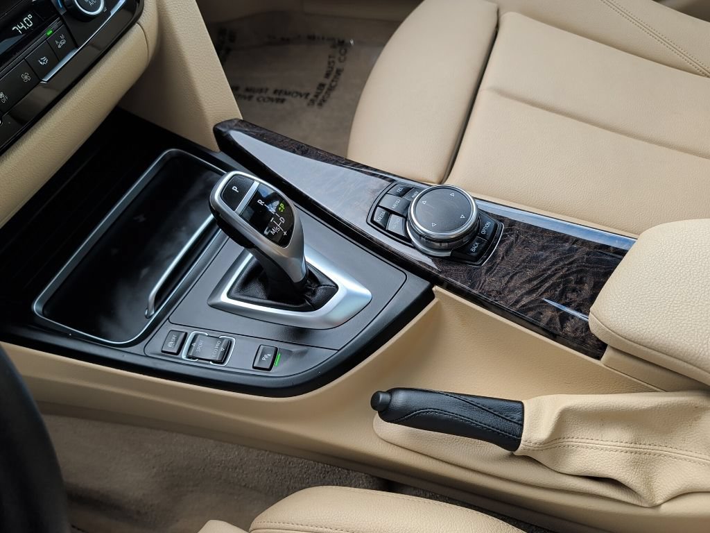 Used 2016 BMW 328i Sedan RWD image 22