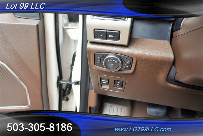 Used 2019 Ford F150 King Ranch w/ Equipment Group 601A Luxury AWD/4WD image 28