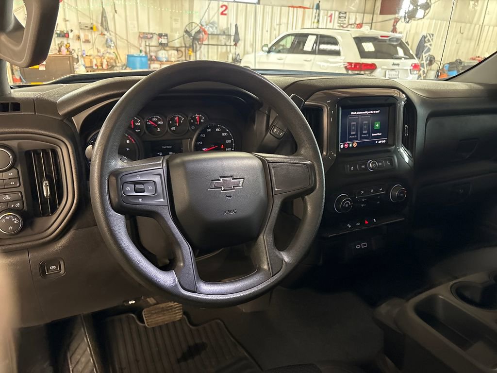 Used 2021 Chevrolet Silverado 1500 Custom Trail Boss AWD/4WD image 17