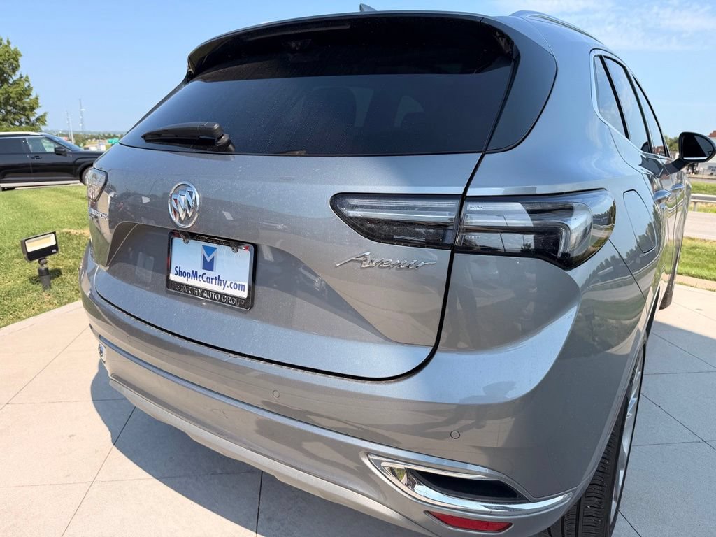 Used 2023 Buick Envision Avenir AWD/4WD image 34