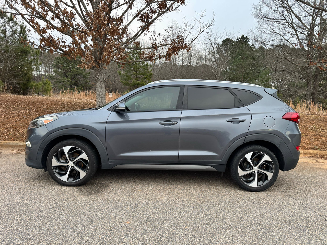 Used 2016 Hyundai Tucson Sport image 10