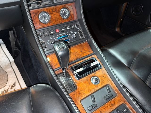 Used 2001 Bentley Azure Mulliner image 12