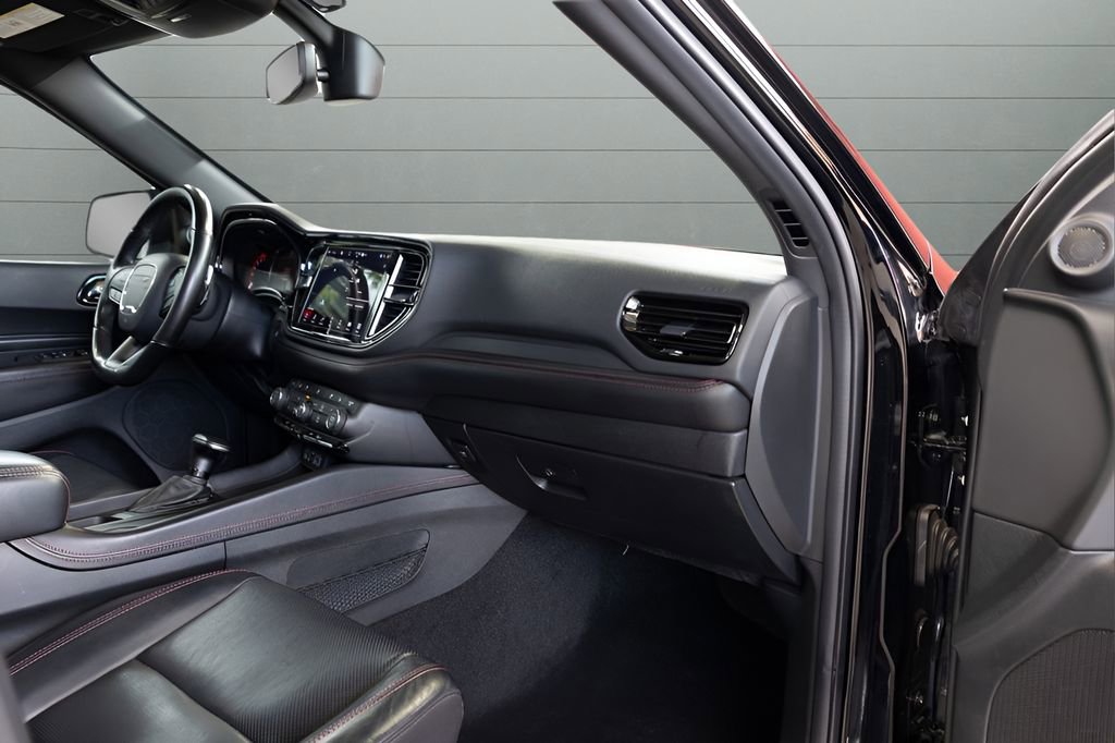 Used 2022 Dodge Durango R/T w/ Blacktop Package AWD/4WD image 94