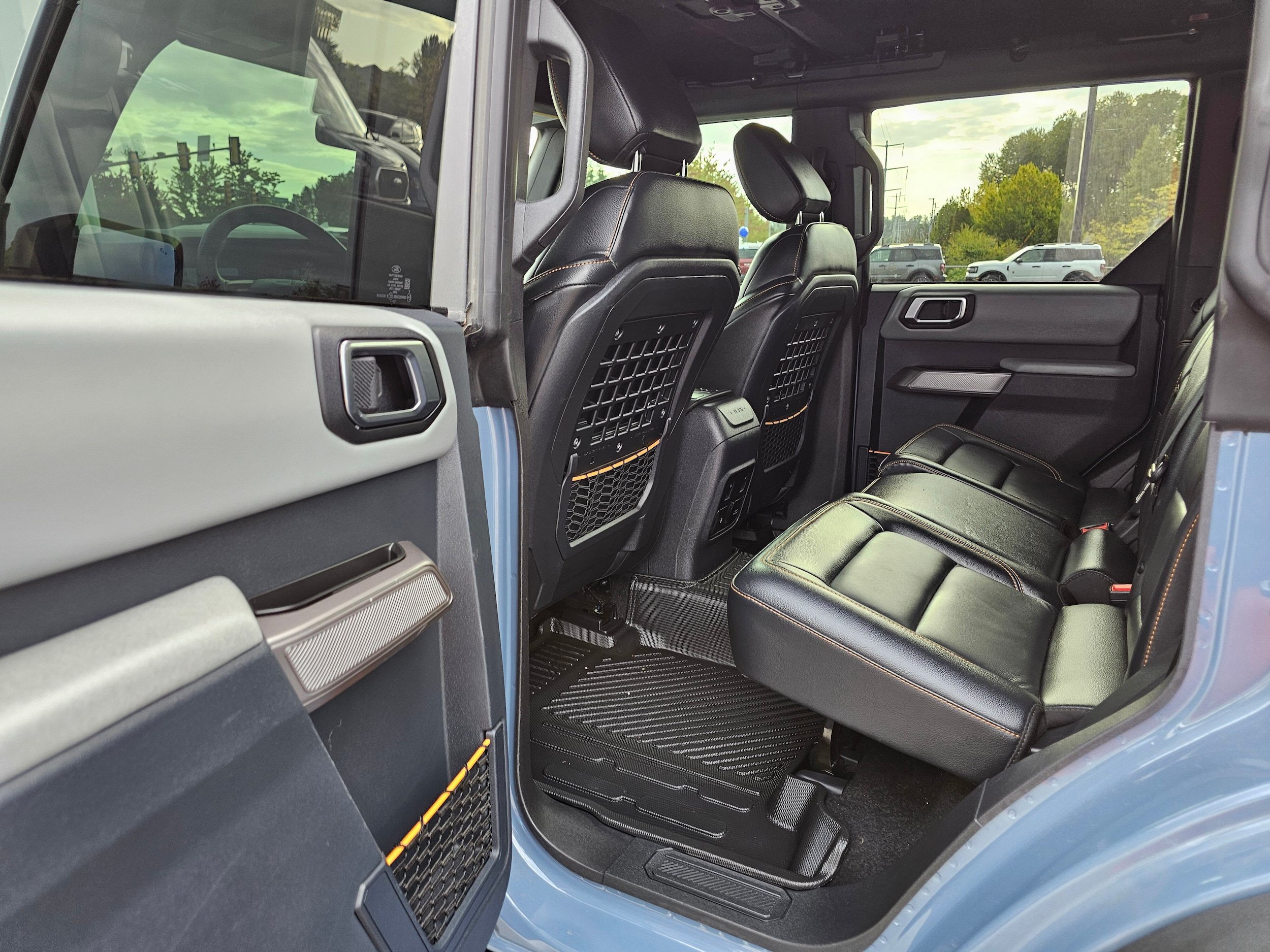 Certified 2023 Ford Bronco Badlands AWD/4WD image 17