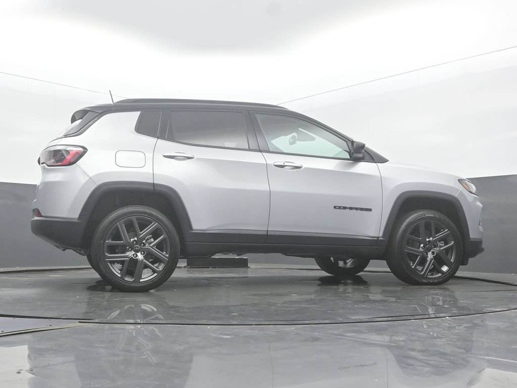 New 2026 Jeep Compass Limited w/ Sun, Sound & Navigation Group AWD/4WD image 50