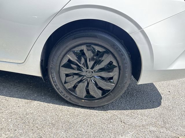 Used 2024 Nissan Sentra S FWD image 31