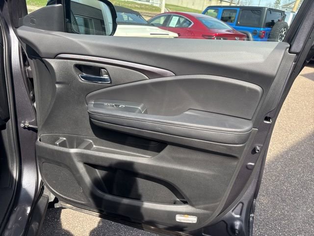 Used 2023 Honda Ridgeline RTL-E image 35