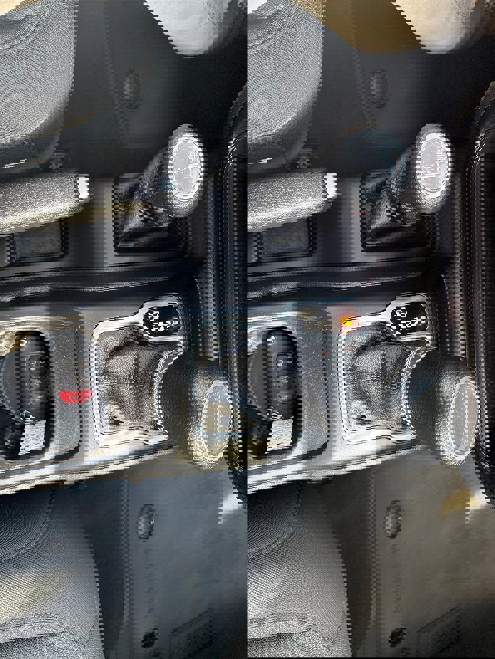 Used 2023 Jeep Gladiator Sport image 18