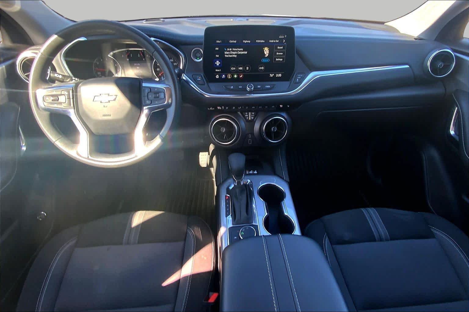 Used 2024 Chevrolet Blazer LT w/ Convenience Package FWD image 14