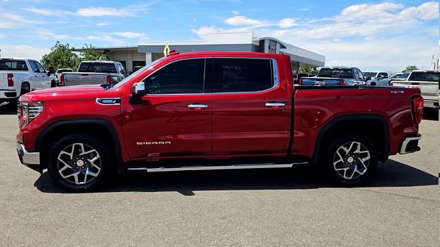 Used 2023 GMC Sierra 1500 SLT w/ SLT Premium Package AWD/4WD image 6