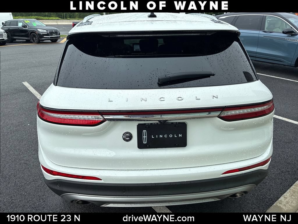 Certified 2023 Lincoln Corsair Reserve FWD image 5