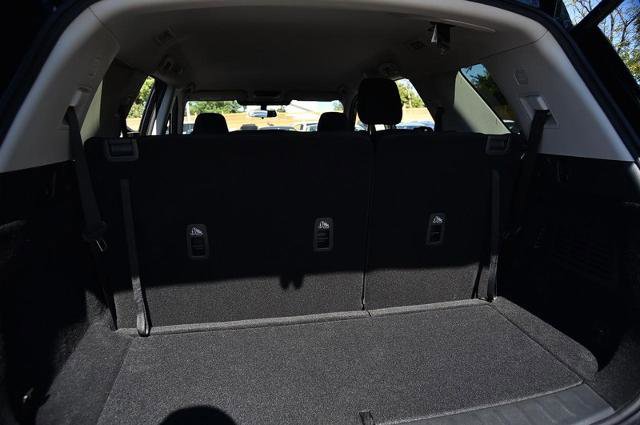 New 2025 Nissan Pathfinder SV w/ Black Appearance Package image 26