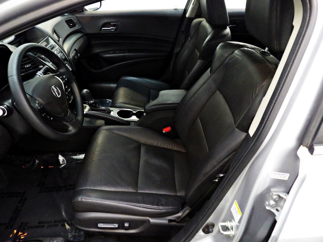 Used 2015 Acura ILX FWD image 8