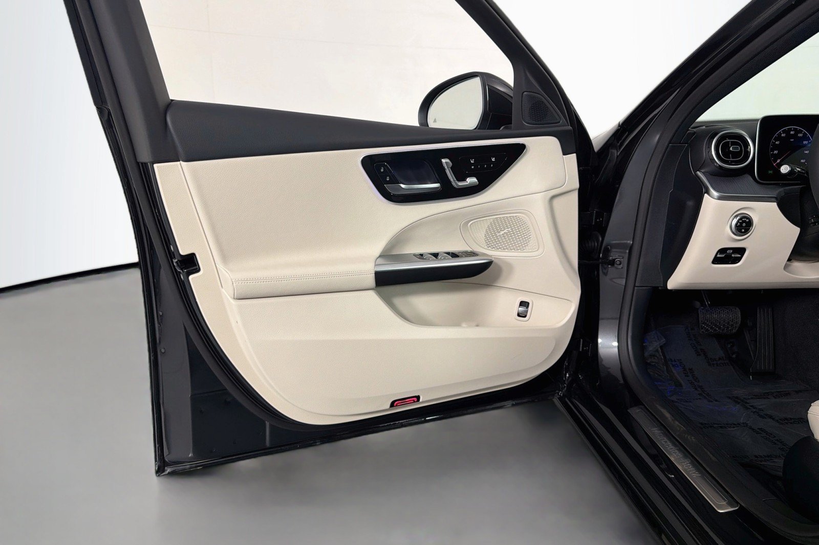 New 2026 Mercedes-Benz C 300 Sedan image 20