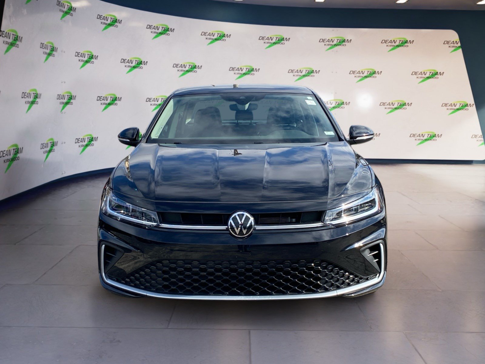 Used 2025 Volkswagen Jetta SEL FWD image 6
