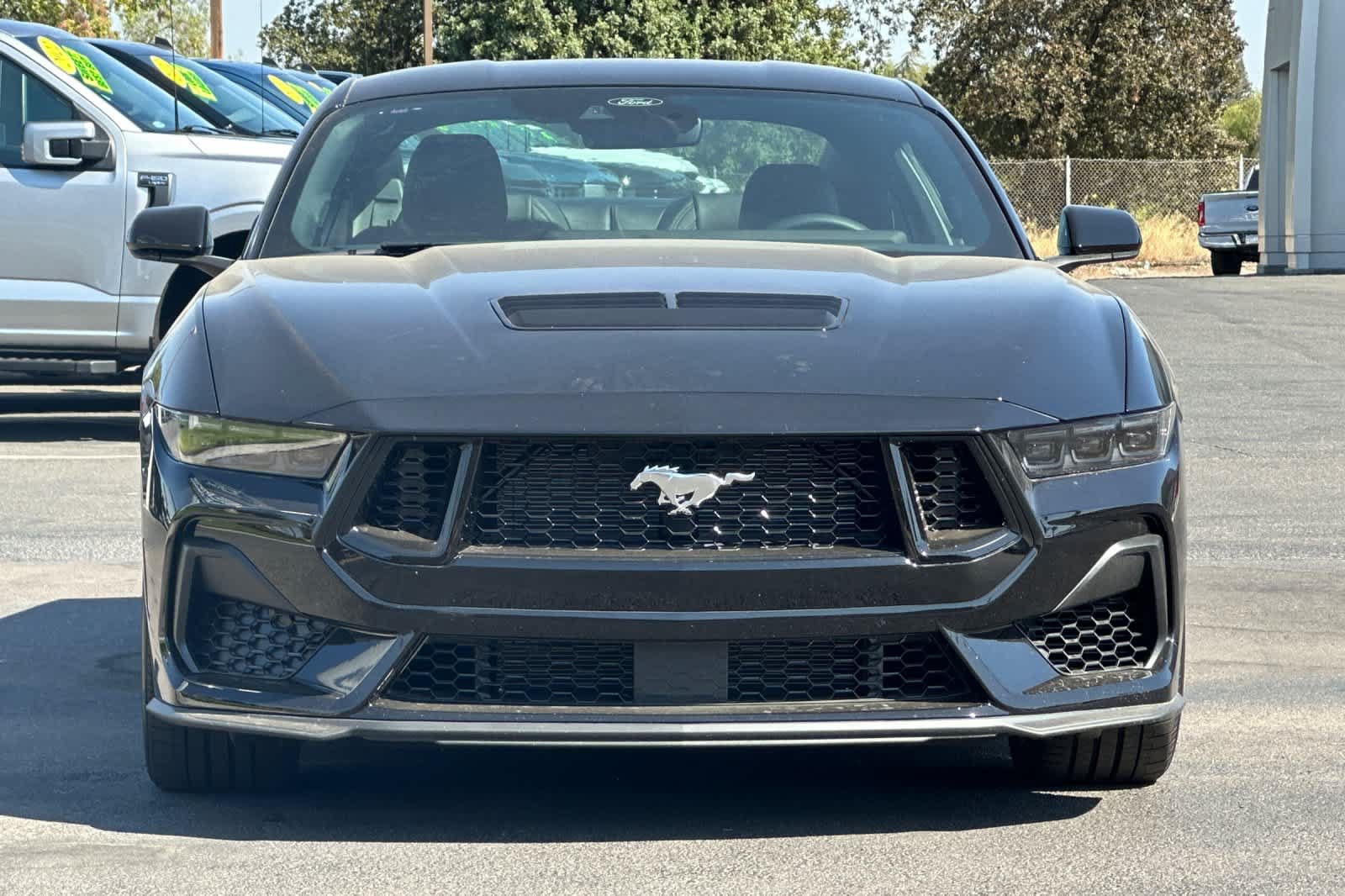New 2026 Ford Mustang GT Premium w/ GT Performance Package RWD image 11