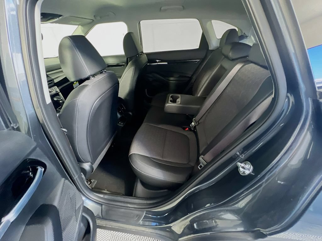 New 2026 Kia Seltos S FWD image 18