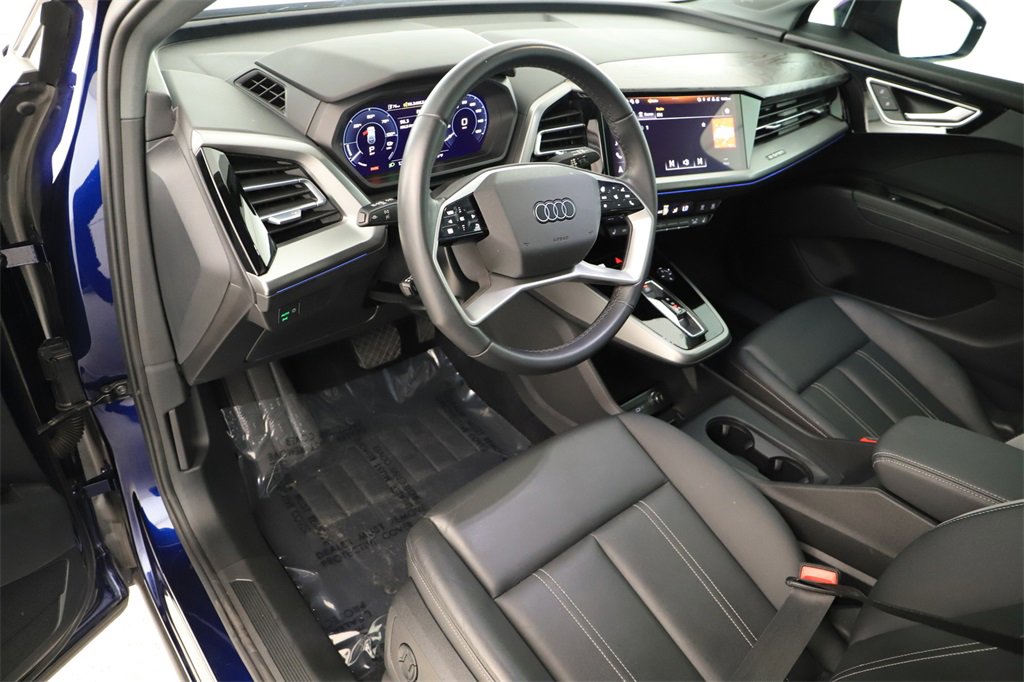 Used 2023 Audi Q4 e-tron Premium Plus w/ Premium Plus image 15