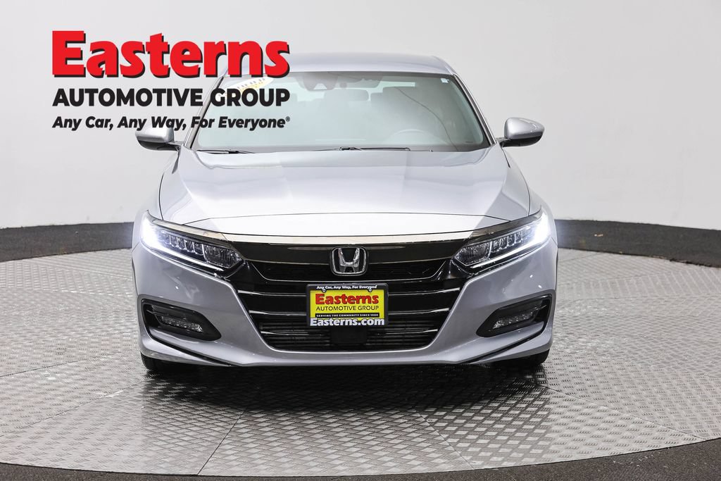 Used 2020 Honda Accord Sport image 2
