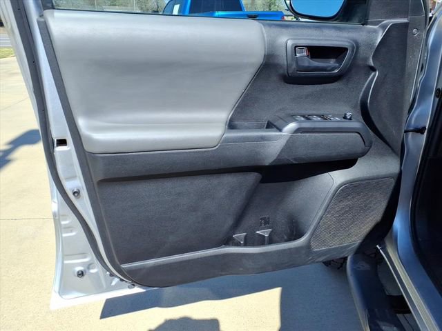 Used 2023 Toyota Tacoma SR image 21