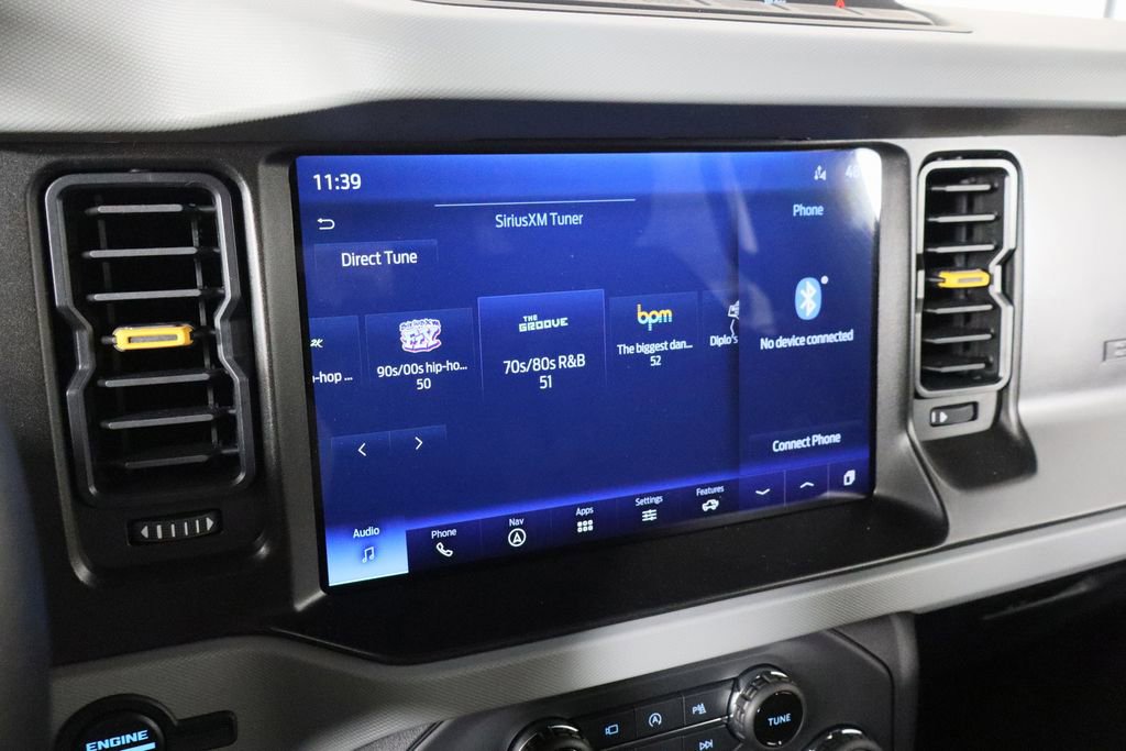 Used 2023 Ford Bronco Badlands image 25