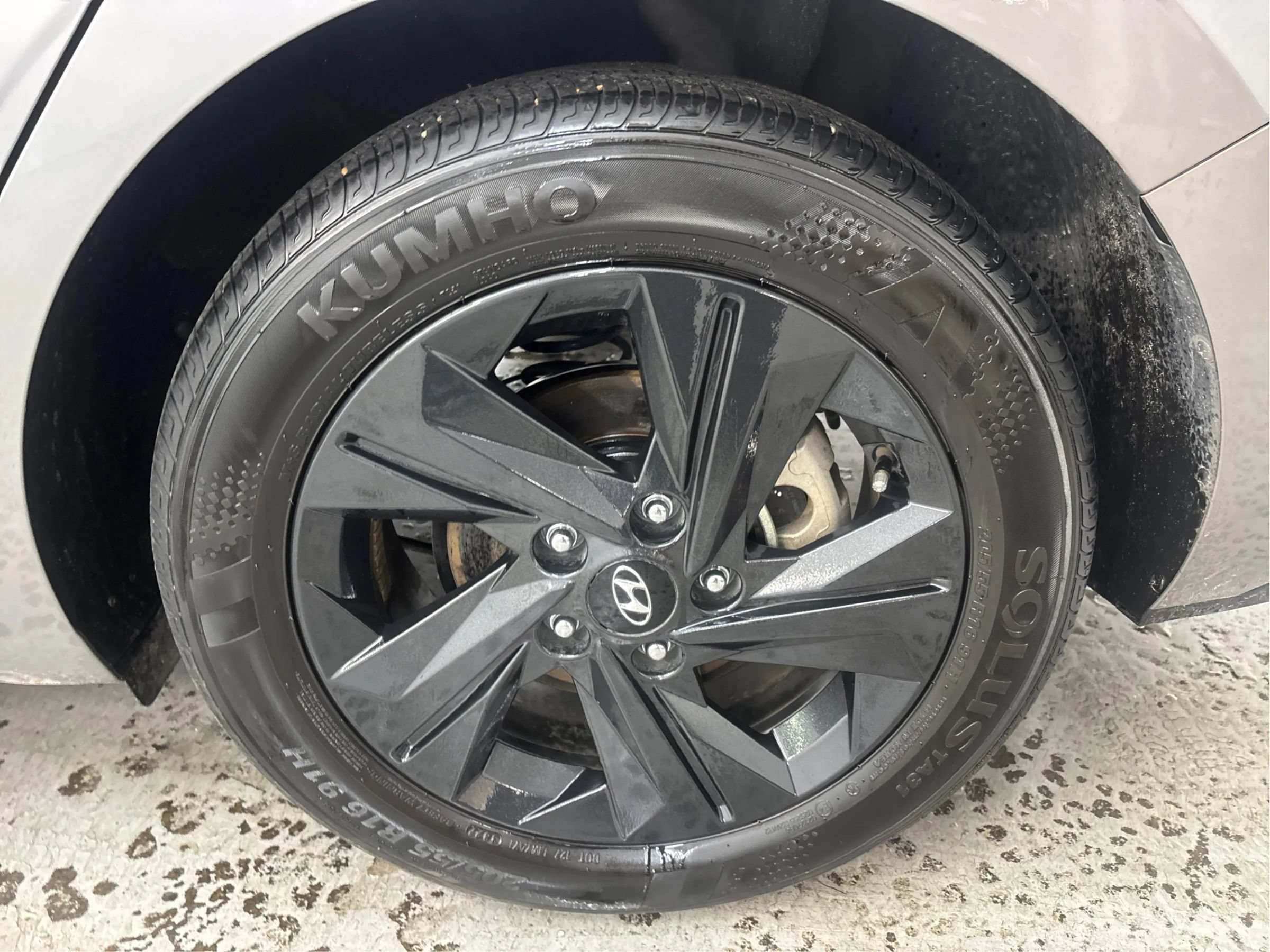 Used 2023 Hyundai Elantra SEL w/ Cargo Package FWD image 28