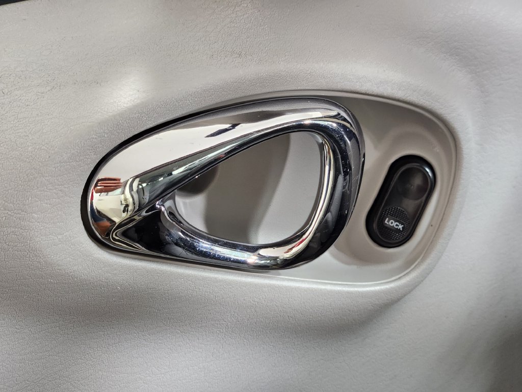 Used 2008 Chrysler PT Cruiser FWD image 14