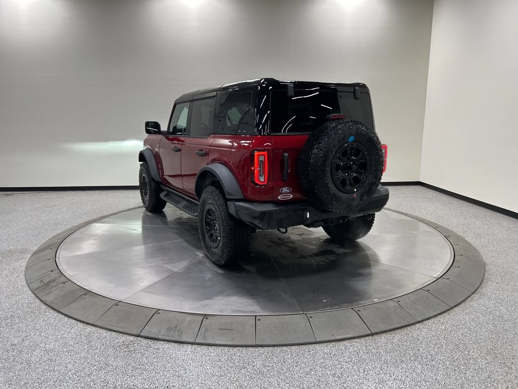 New 2026 Ford Bronco Badlands w/ Sasquatch Package AWD/4WD image 8