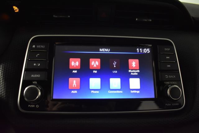 Certified 2025 Nissan Kicks Play S FWD image 19
